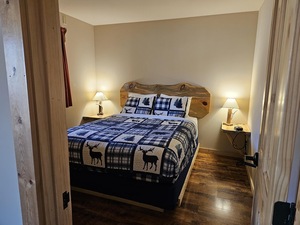 One Bedroom King/Queen Suite River Front Photo 3