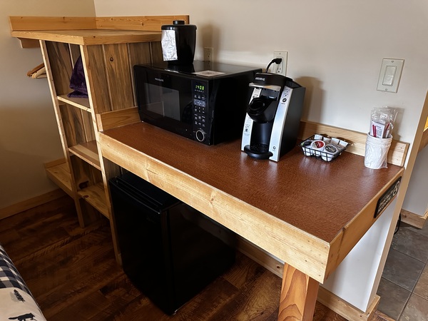 King Suite ADA River Front Photo 8