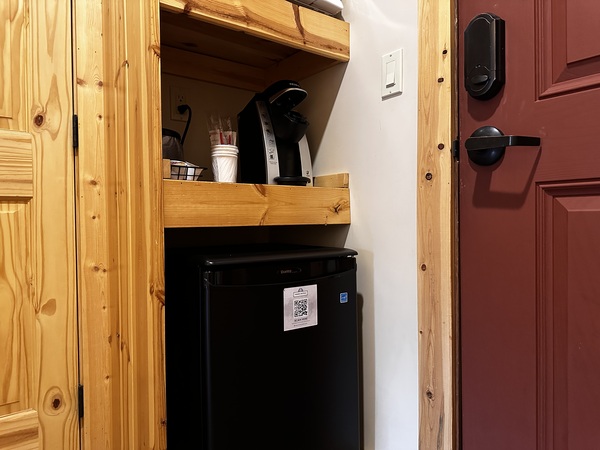 Double Queen ADA River Front Photo 7