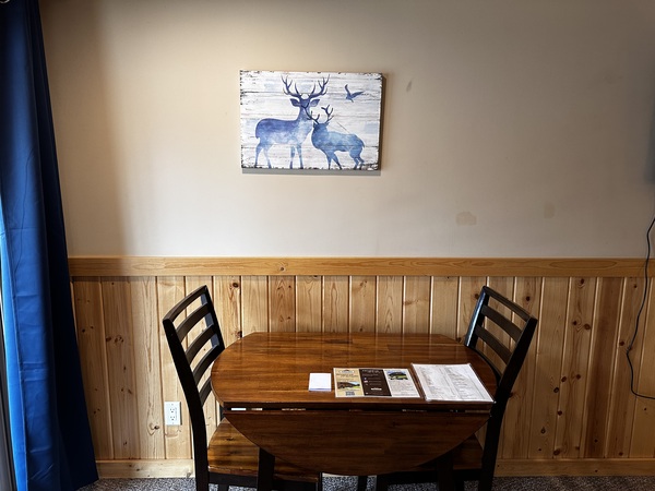 King Suite River Front with Queen Sofa Sleeper Photo 7